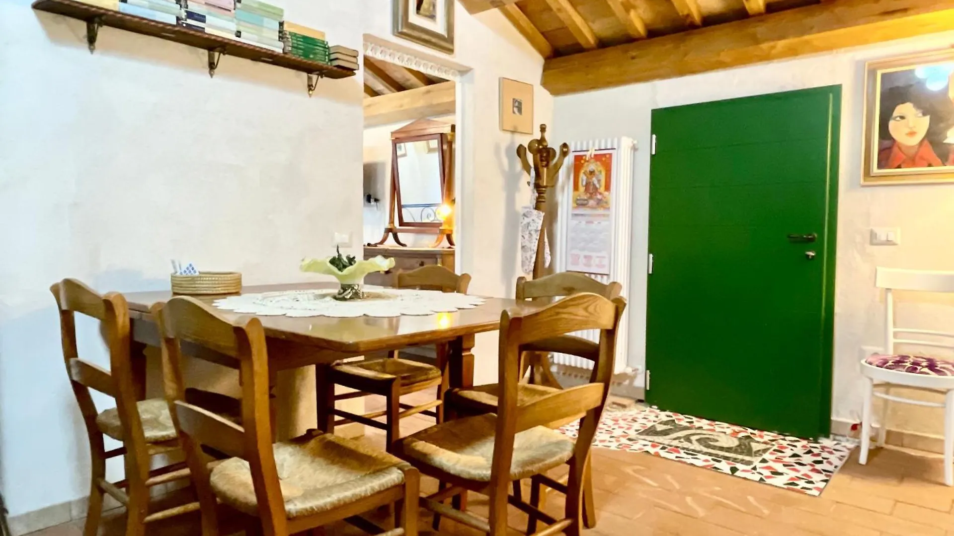 Casa vacanze Rustico Con Jacuzzi Privata Bbq E 3 Camere Montegridolfo